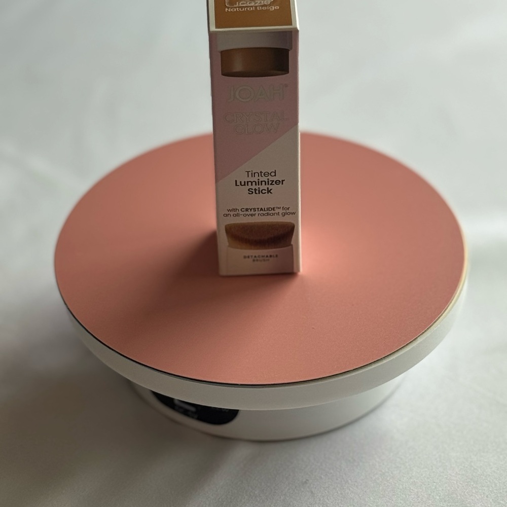 NWT-Joah Crystal Glow Tinted Luminizer Stick, (Natural Beige) Makeup/Skincare
